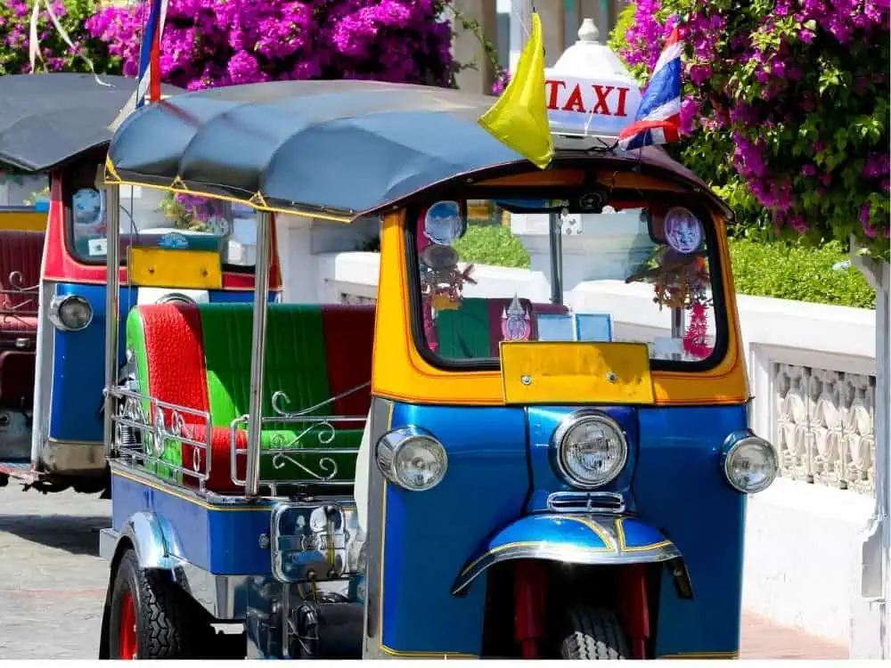 What to Do in Bangkok in a Day | The Common Traveler | image: colorful tuk tuk (taxi)
