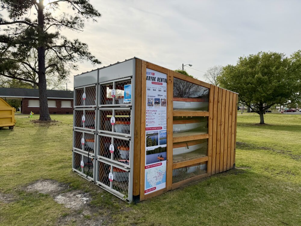 Elizabeth City, NC: The Hidden Gem You've Been Driving Past (and Shouldn't) | The Common Traveler | image: kayak rental lockers
